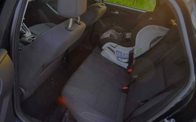 Ford Focus cena 35800 przebieg: 227265, rok produkcji 2014 z Bielawa małe 497